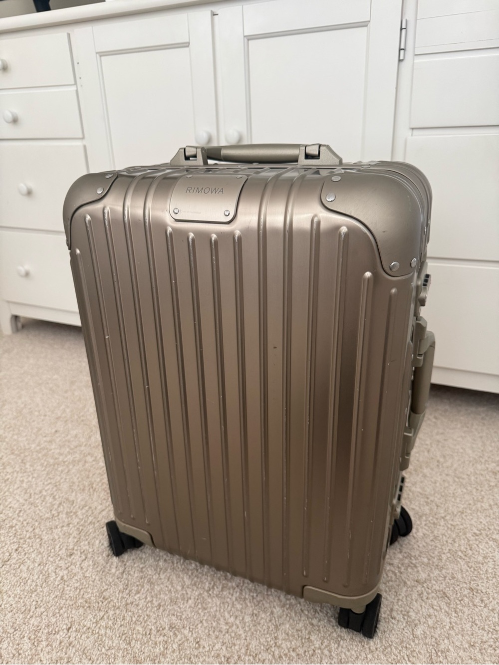 Rimowa Original Cabin in Titanium